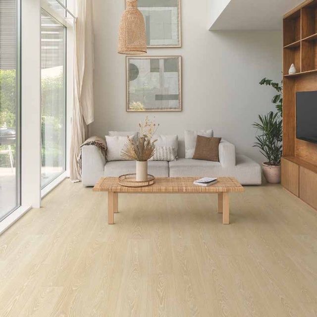 Ламинат Quick-Step Classic Дуб морозная свежесть бежевый (8мм) CLM5799