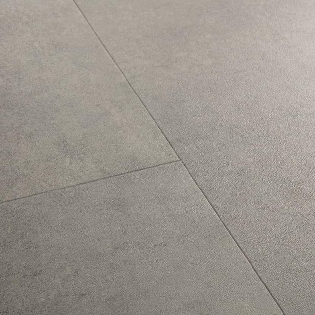 Виниловый пол замковой Quick-Step Alpha Vinyl Oro Tiles Бетонная скала AVSTU40234