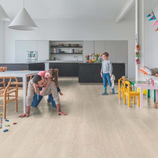 Ламинат Quick-Step Majestic Дуб долина светло-бежевый (9.5мм) MJ3554