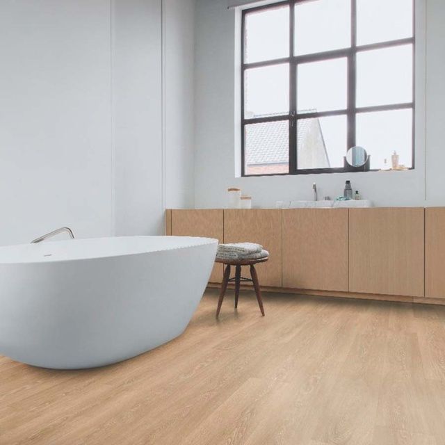 Ламинат Quick-Step Majestic Дуб долина светло-коричневый (9.5мм) MJ3555