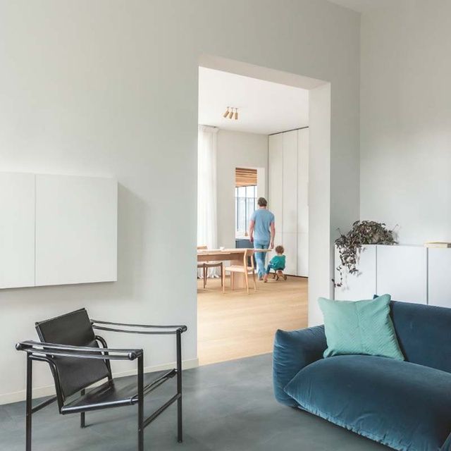 Виниловый пол замковой Quick-Step Illume Мягкий небесный AVMTU 40325
