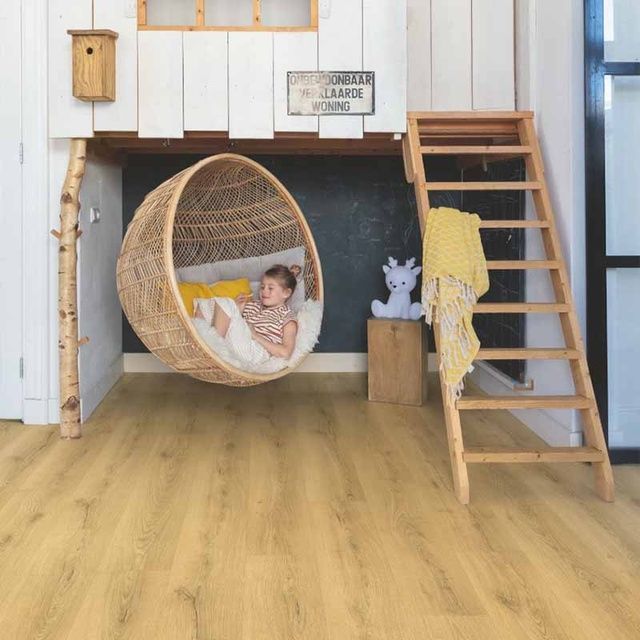 Ламинат Quick-Step Classic Дуб классический светлый (8мм) CLM5787