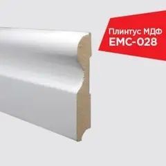 Плінтус білий EMC028